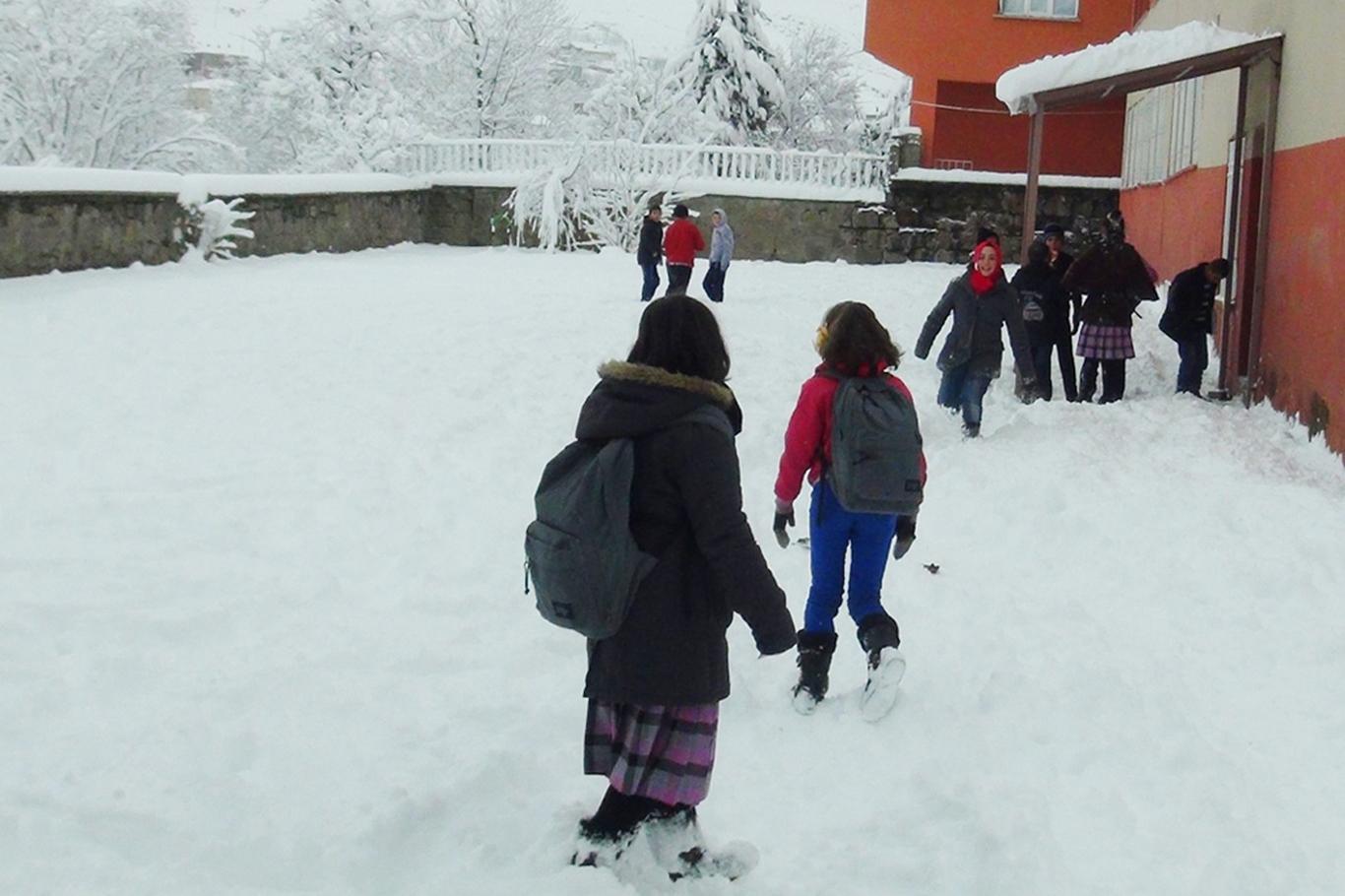 İstanbul'da eğitime kar tatili